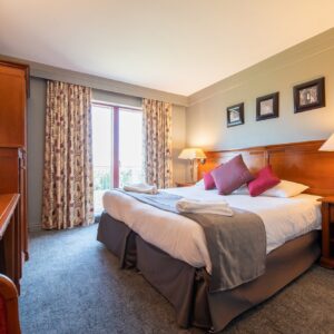 Spa, Dinner, Bed and Breakfast on a Sunday and Thursday in a Junior Suite for 2